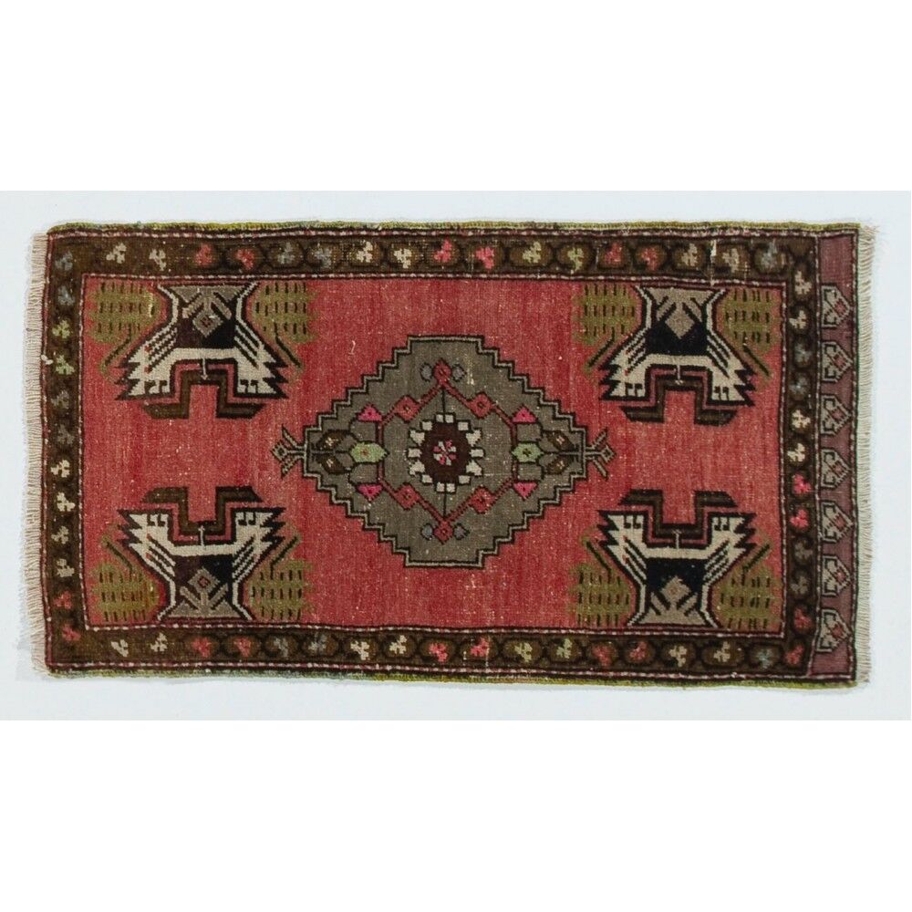 Handmade Accent Rug. Vintage Door Mat. Turkish Seat Cover. Entryway Mat. Kitchen Rug