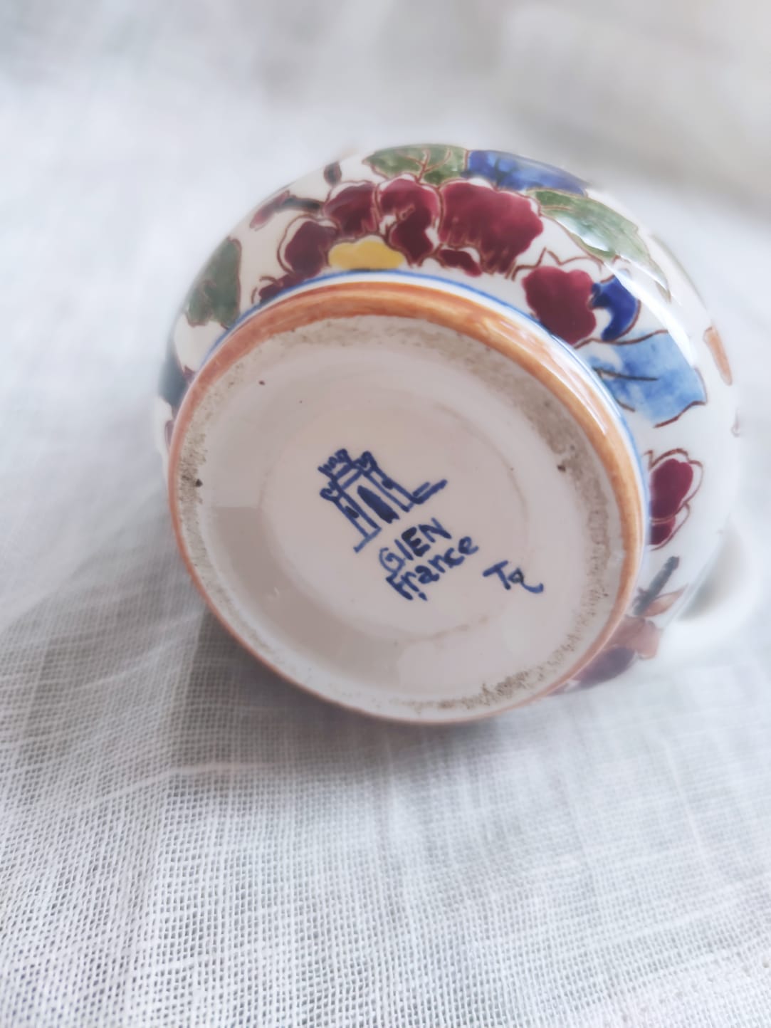 Gien's small pitcher or porcelain milk pot