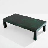 Table basse en parchemin teinté vert forêt par Aldo Tura années 60