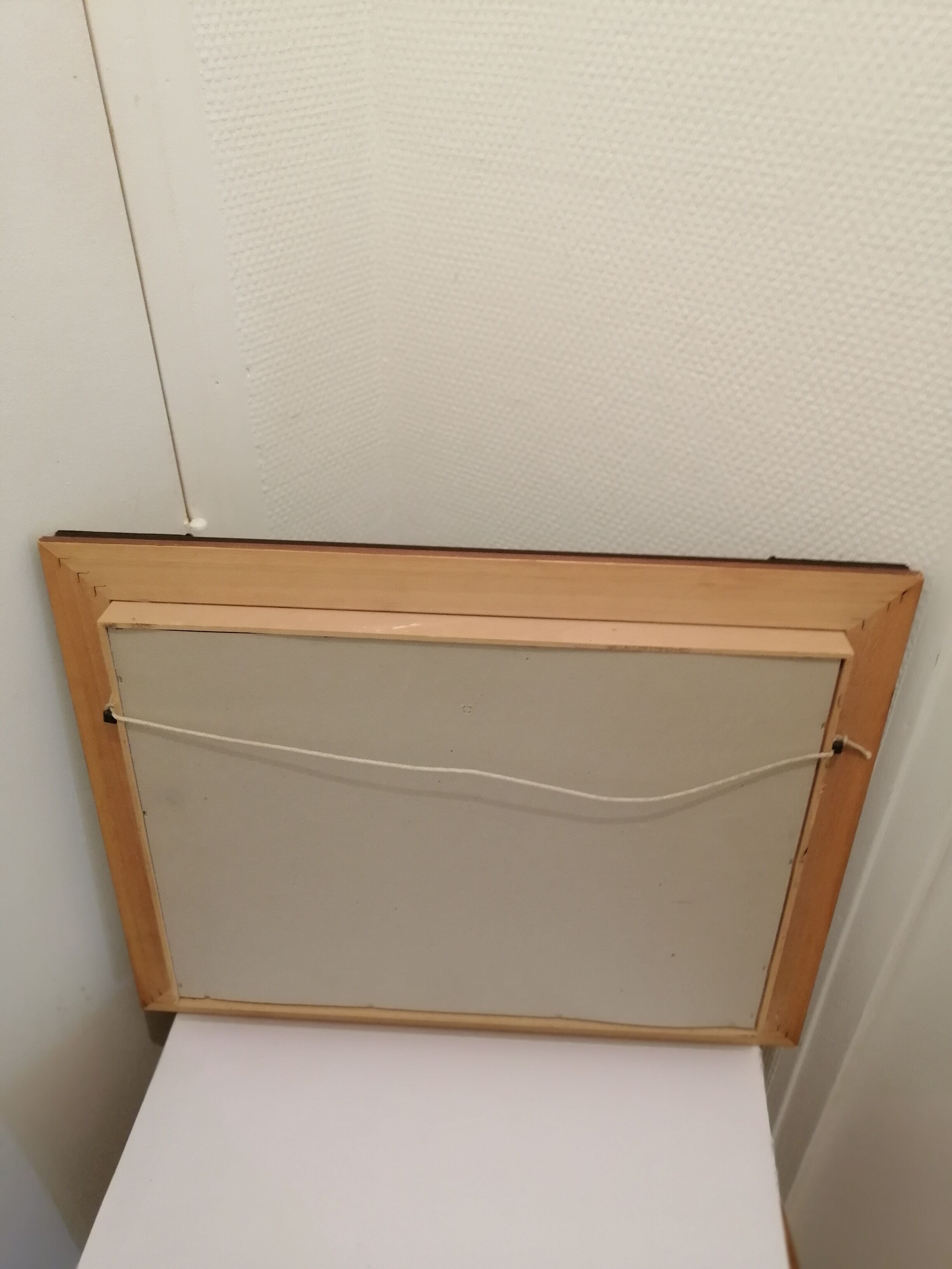 Frame marine knots in wood and brass