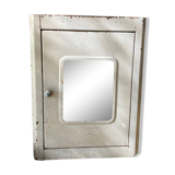 Medicine cabinet