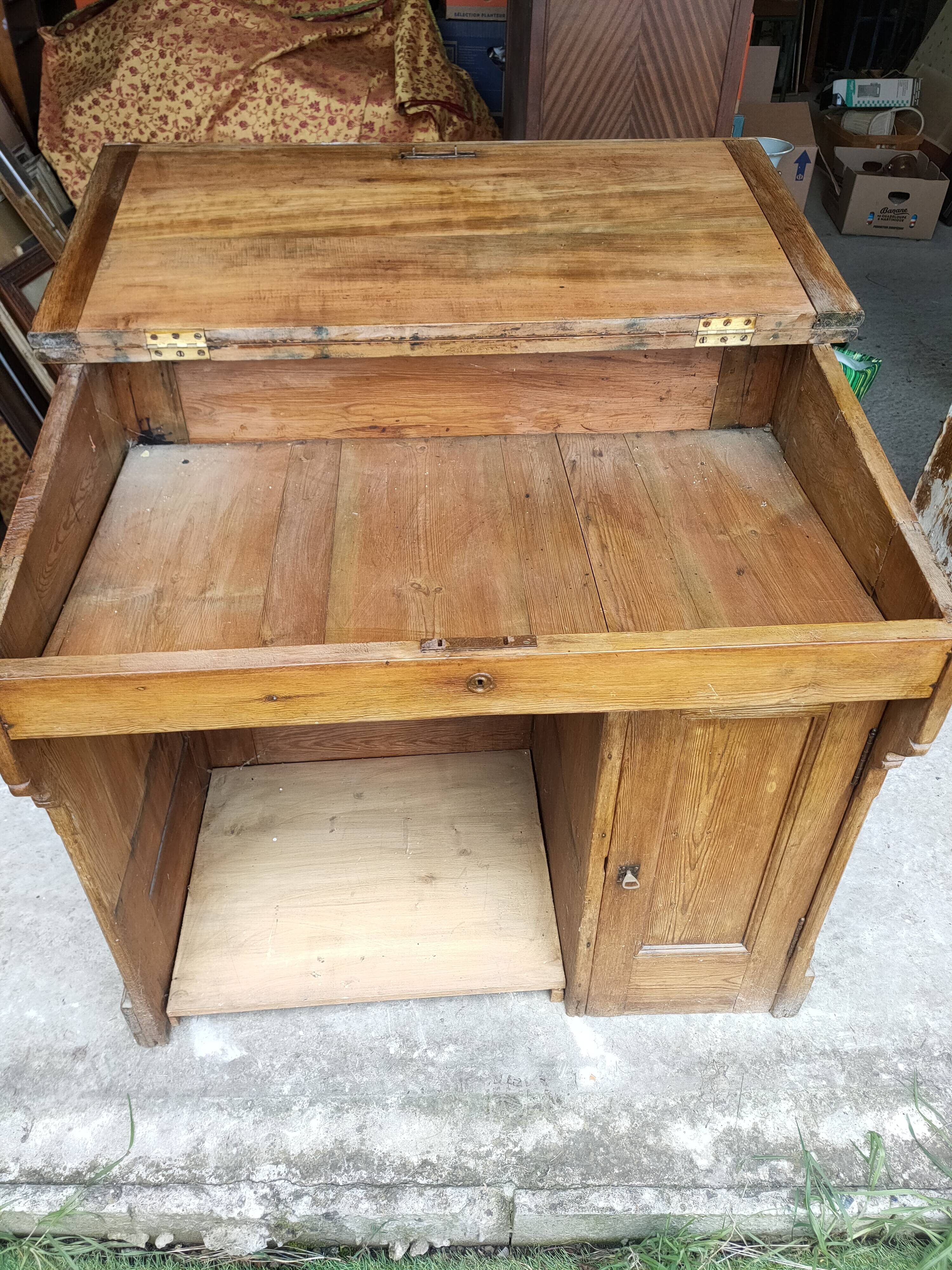 antique counter