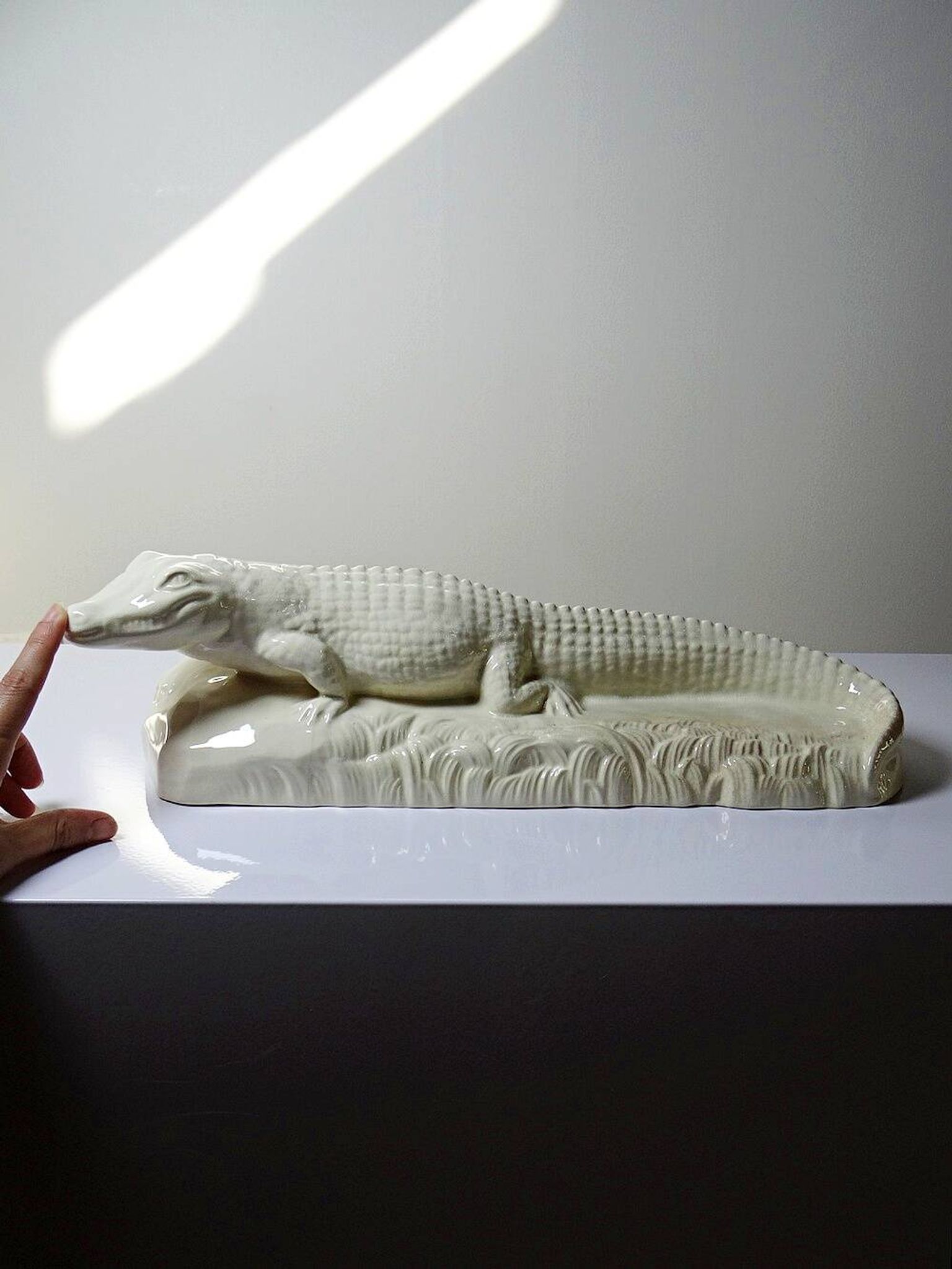 Large ancient crocodile Sarreguemines pottery Art Deco 1930s