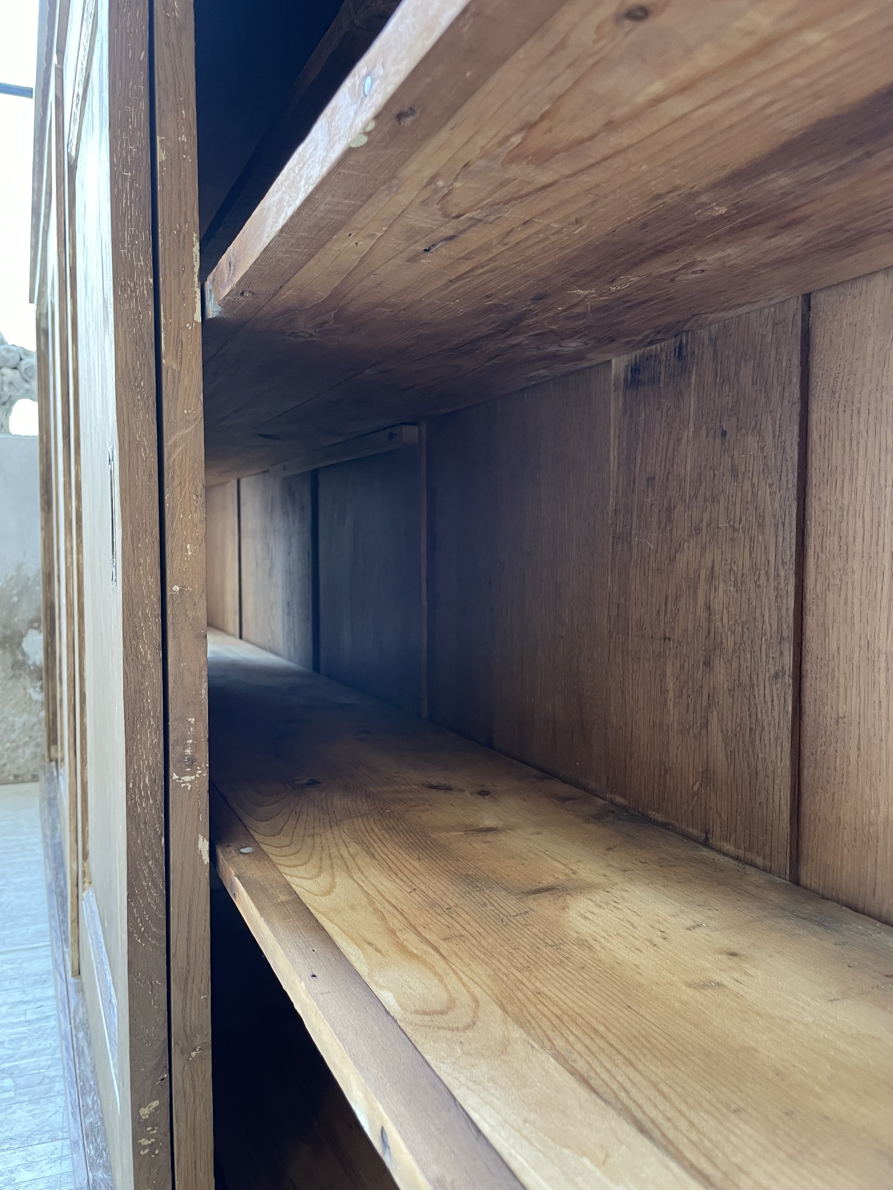 Large row of solid oak loom sliding doors