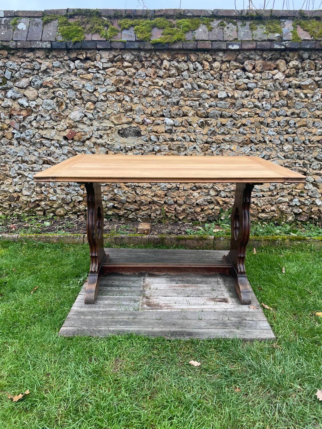 Table de bistrot anglaise ancienne