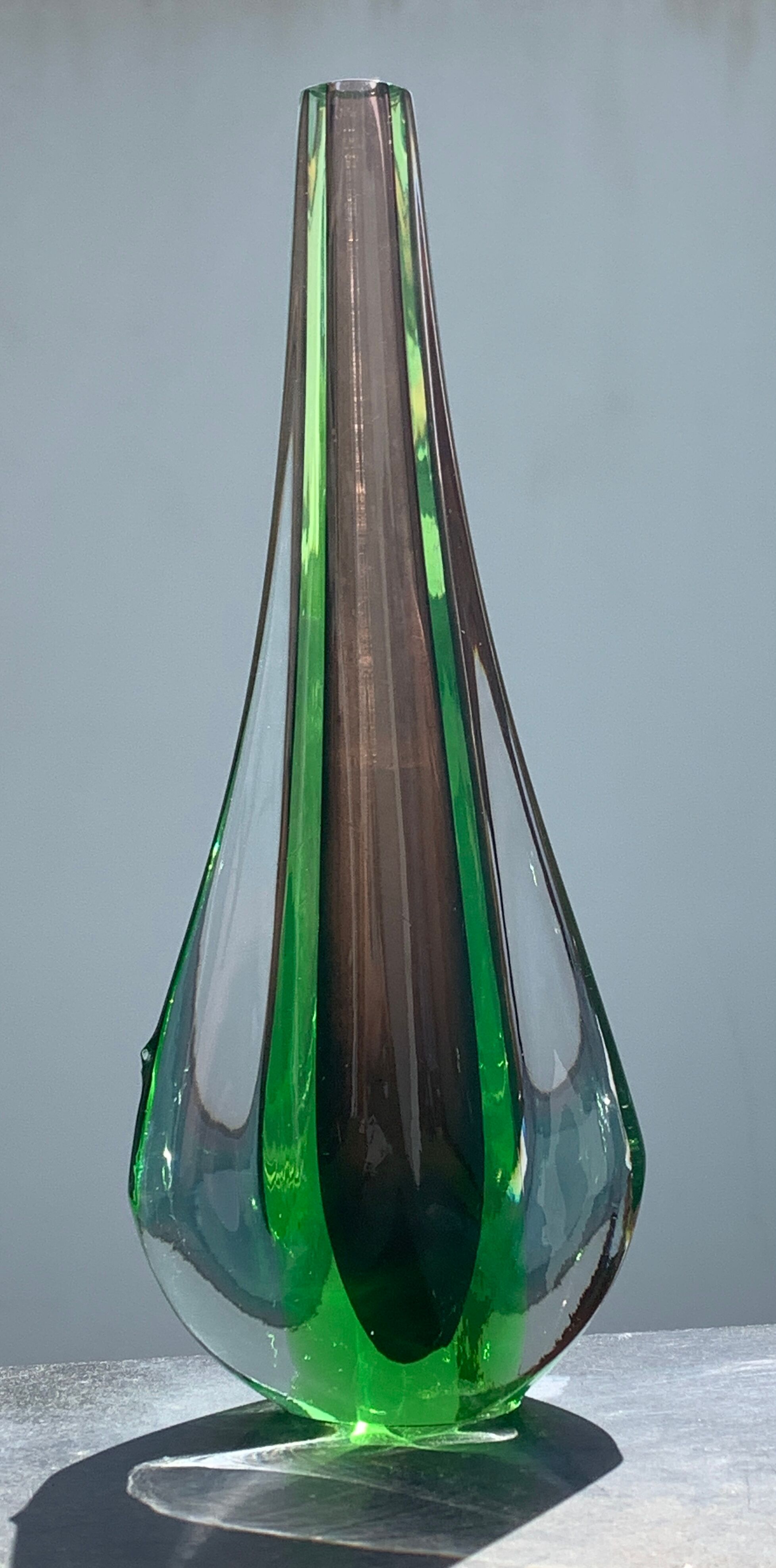 Green and red glass soliflore Sommerso Murano vase 1970
