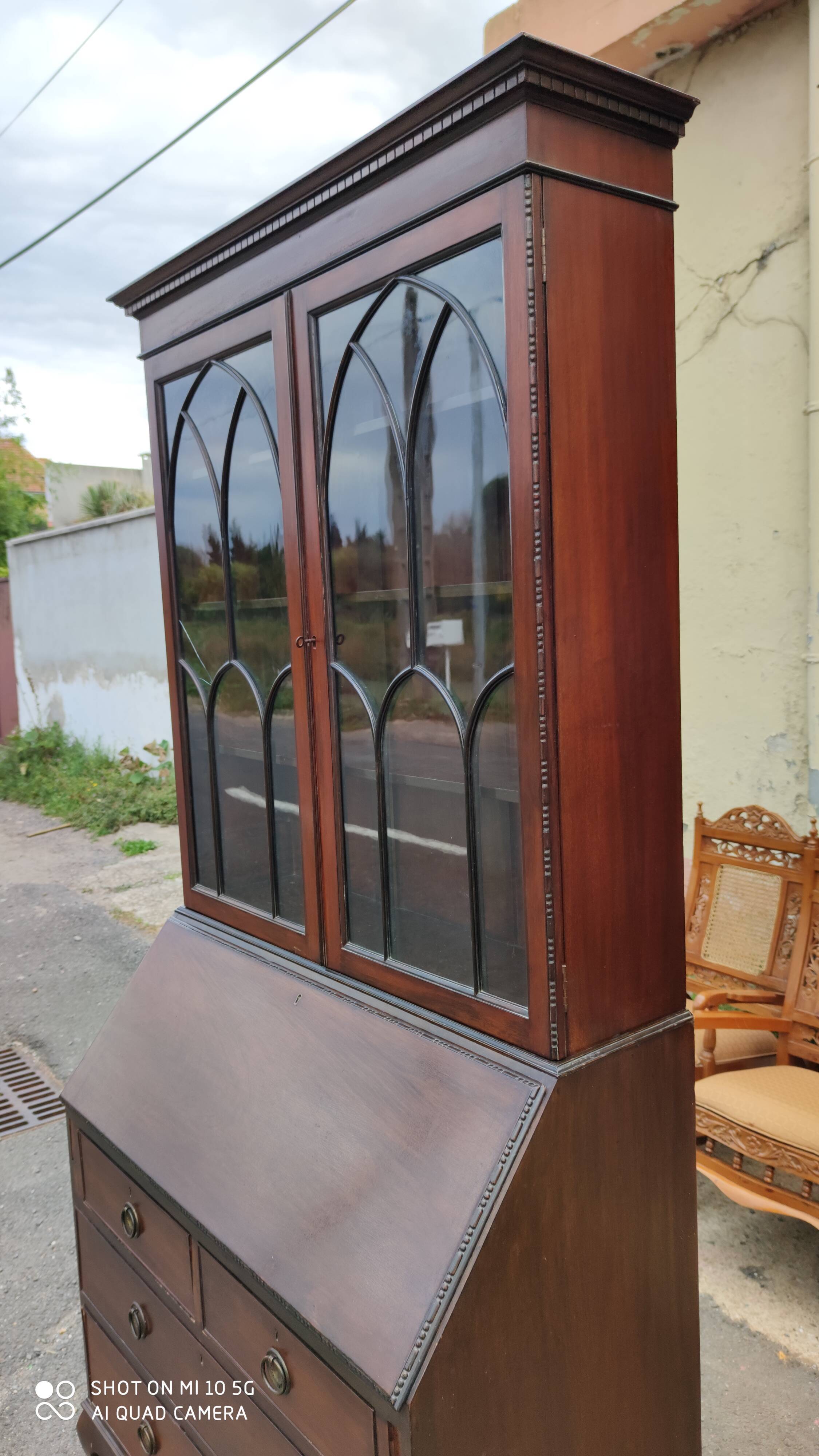 Bibliothèque scriban anglais en acajou vers 1920