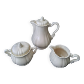 Ensemble Sarreguemines cafetière , sucrier, pot à crème couleur ivoire