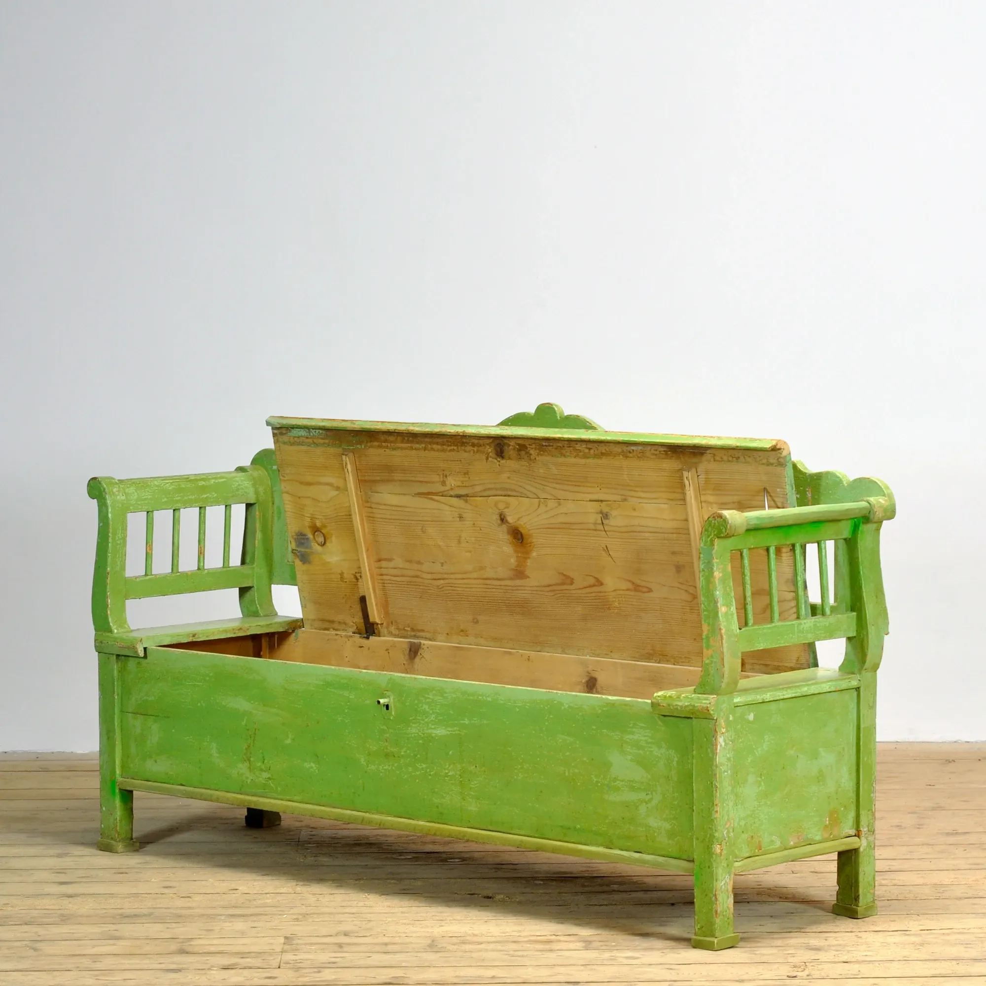 Antique pine bench with storage, 1900s