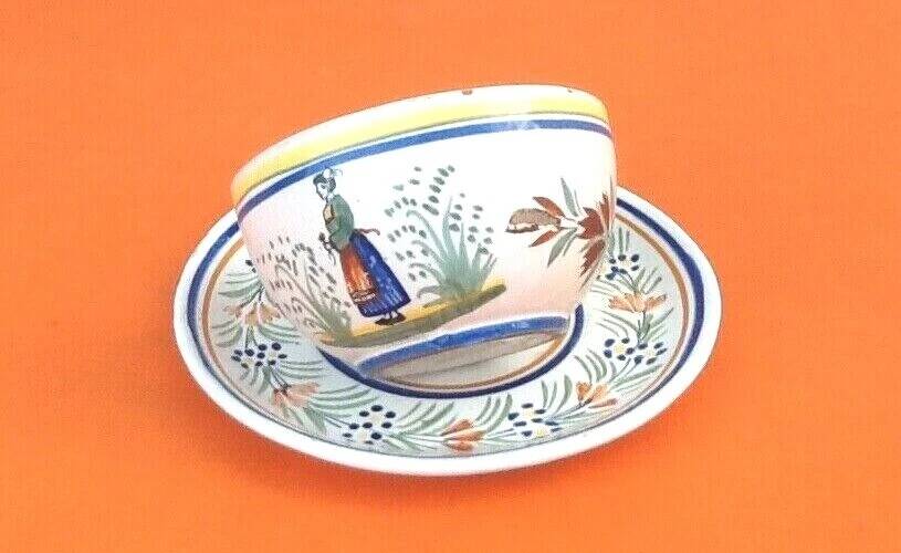 Cup / Saucer for breakfast Faïence Henriot Quimper France