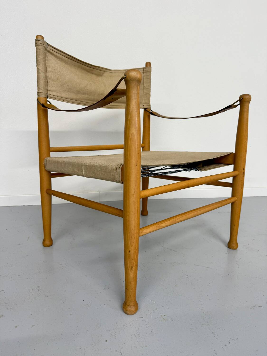 Danish Scandinavian safari chair from the 60s by Farstrup Stolen