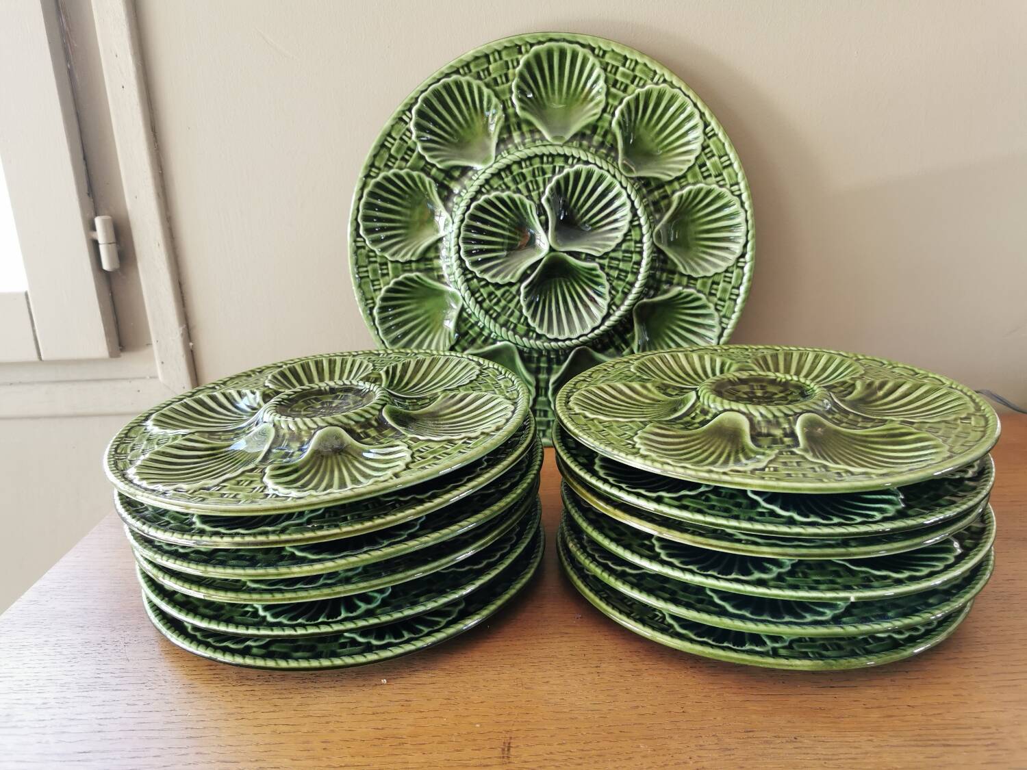 Service à coquillages en barbotine Longchamp