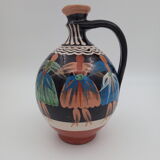 Pitcher polychrome