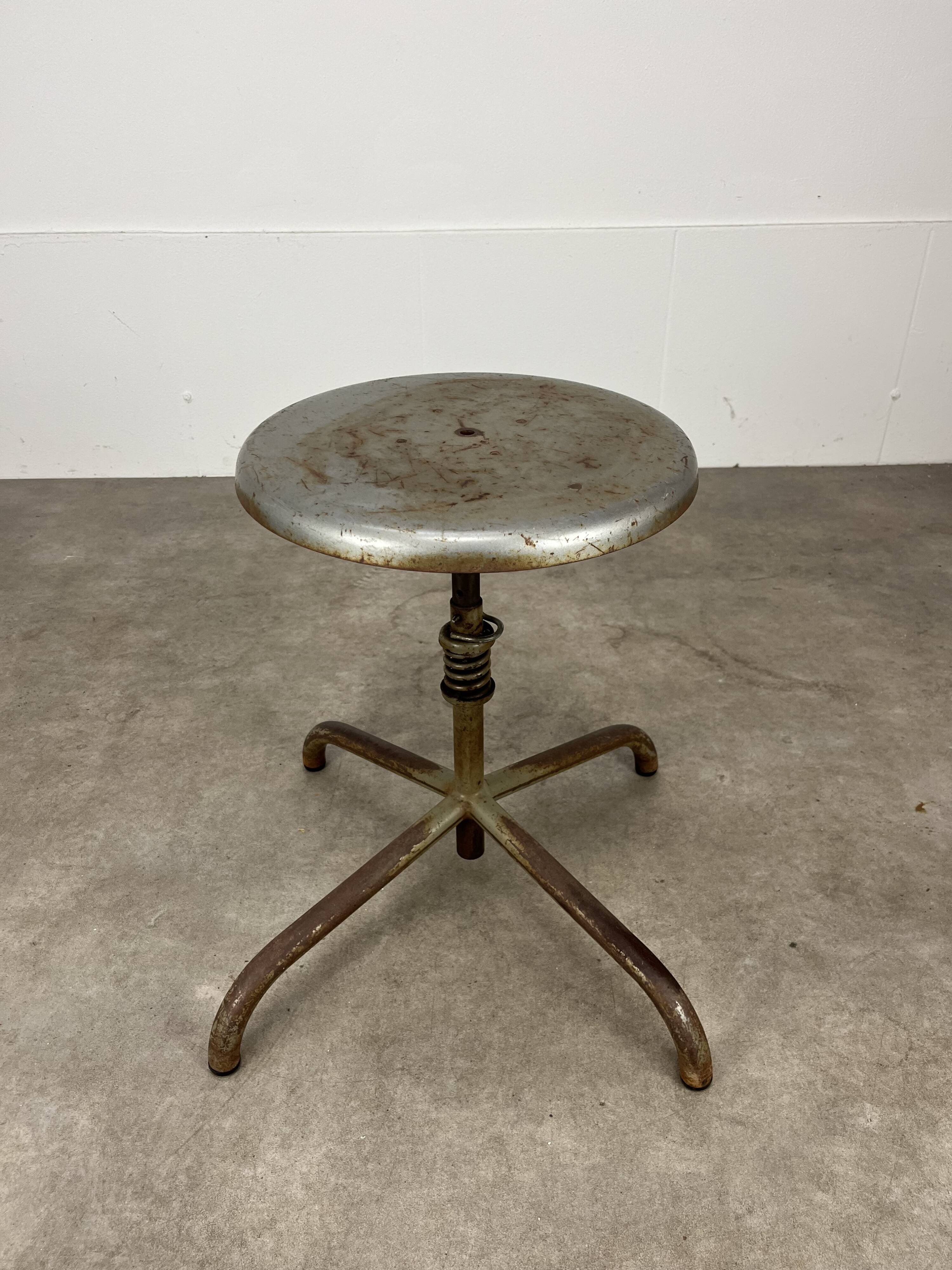Industrial style adjustable workshop stool