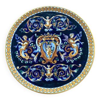 Decorative round dish Gien renaissance model