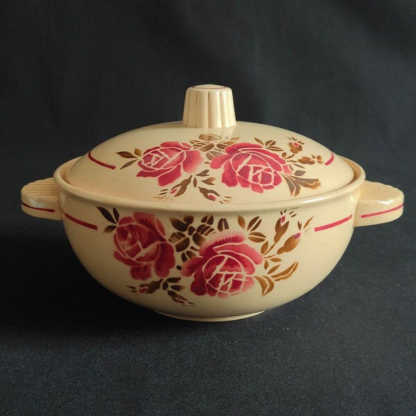 Vegetable earthenware 20 - 30 years