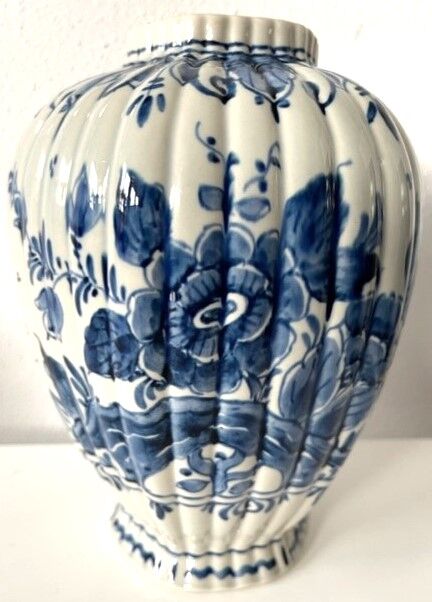 Vase en faience royal Delft blue