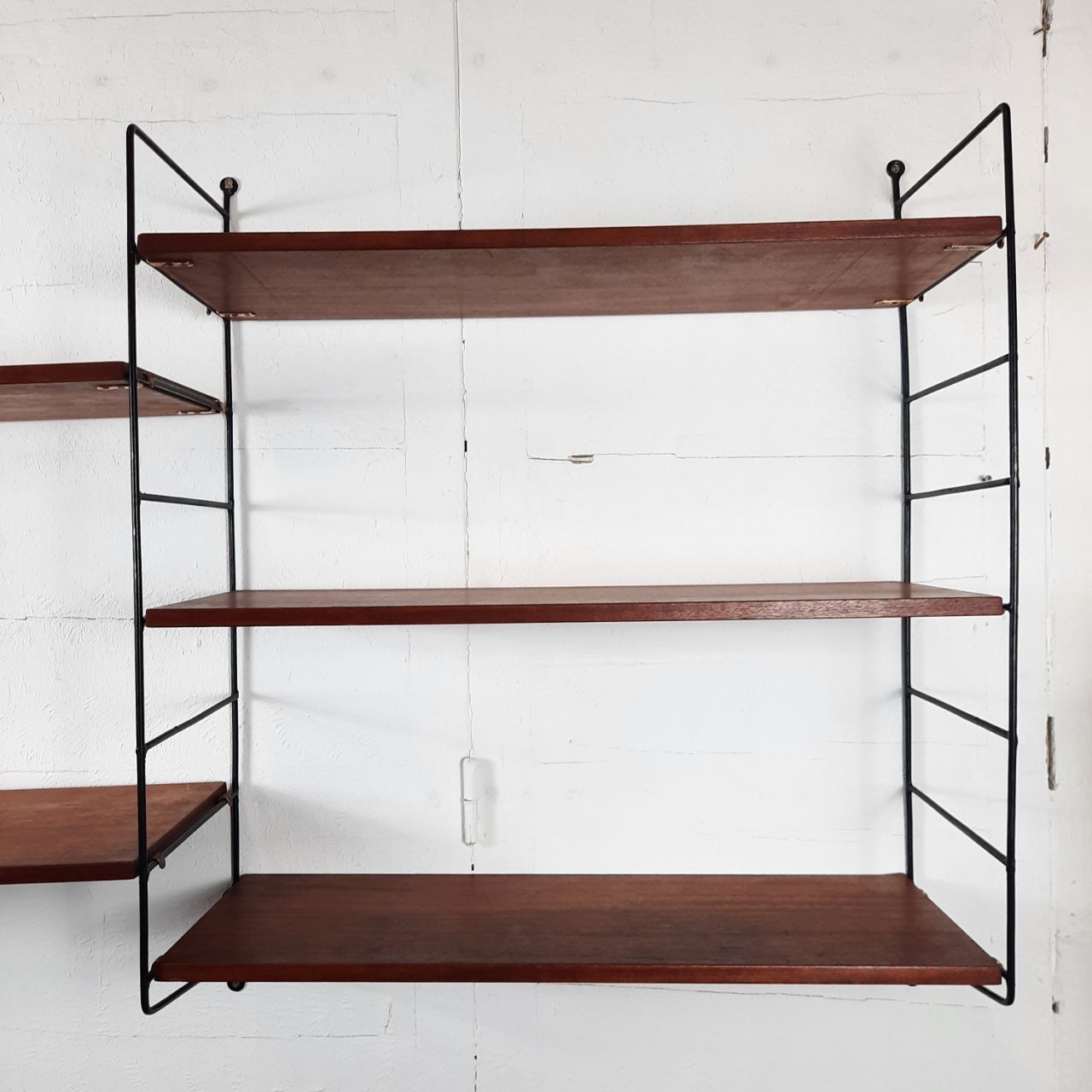 Bookcase / wall shelves - 1970s - metal and wood.
