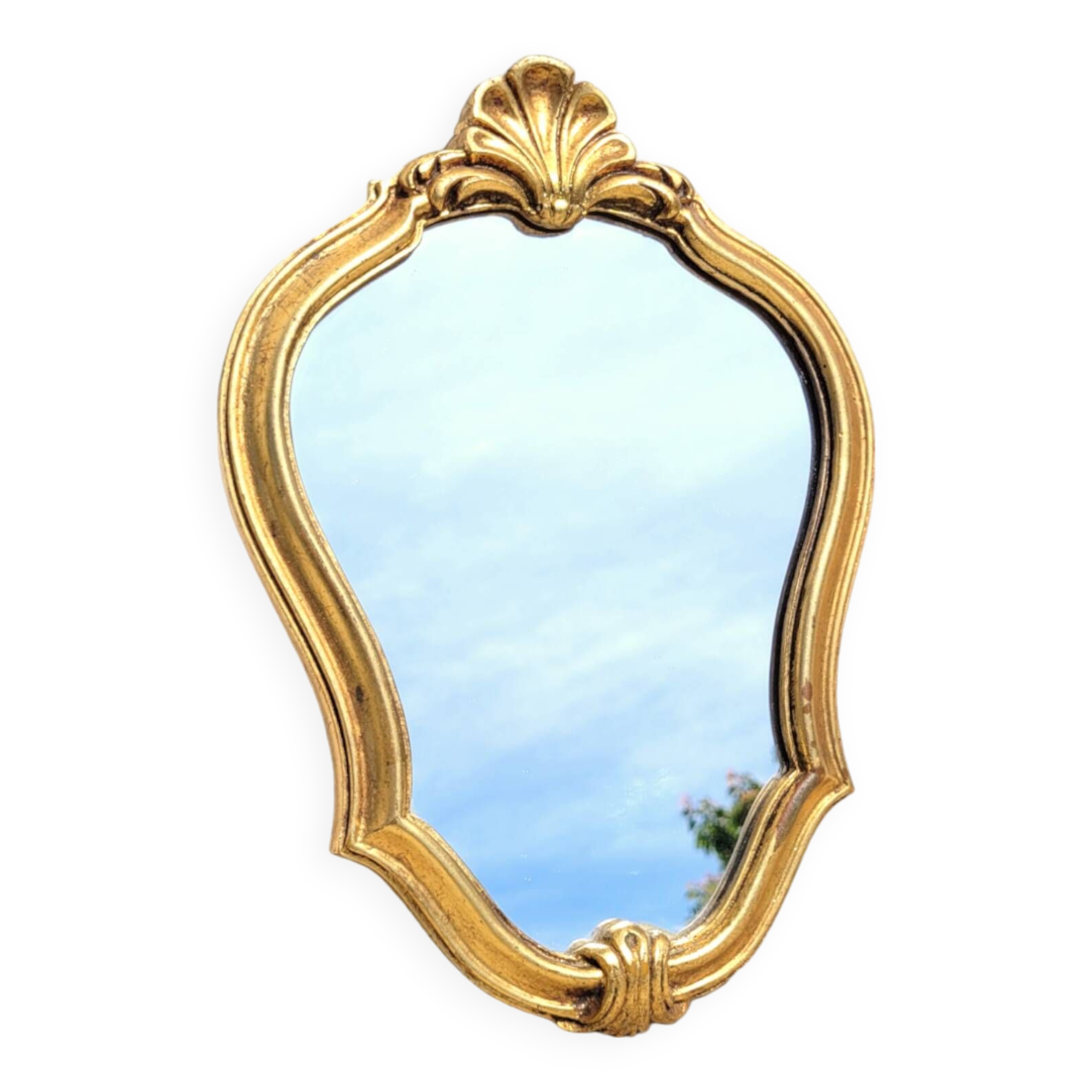 Small golden mirror 22x32cm shell pediment