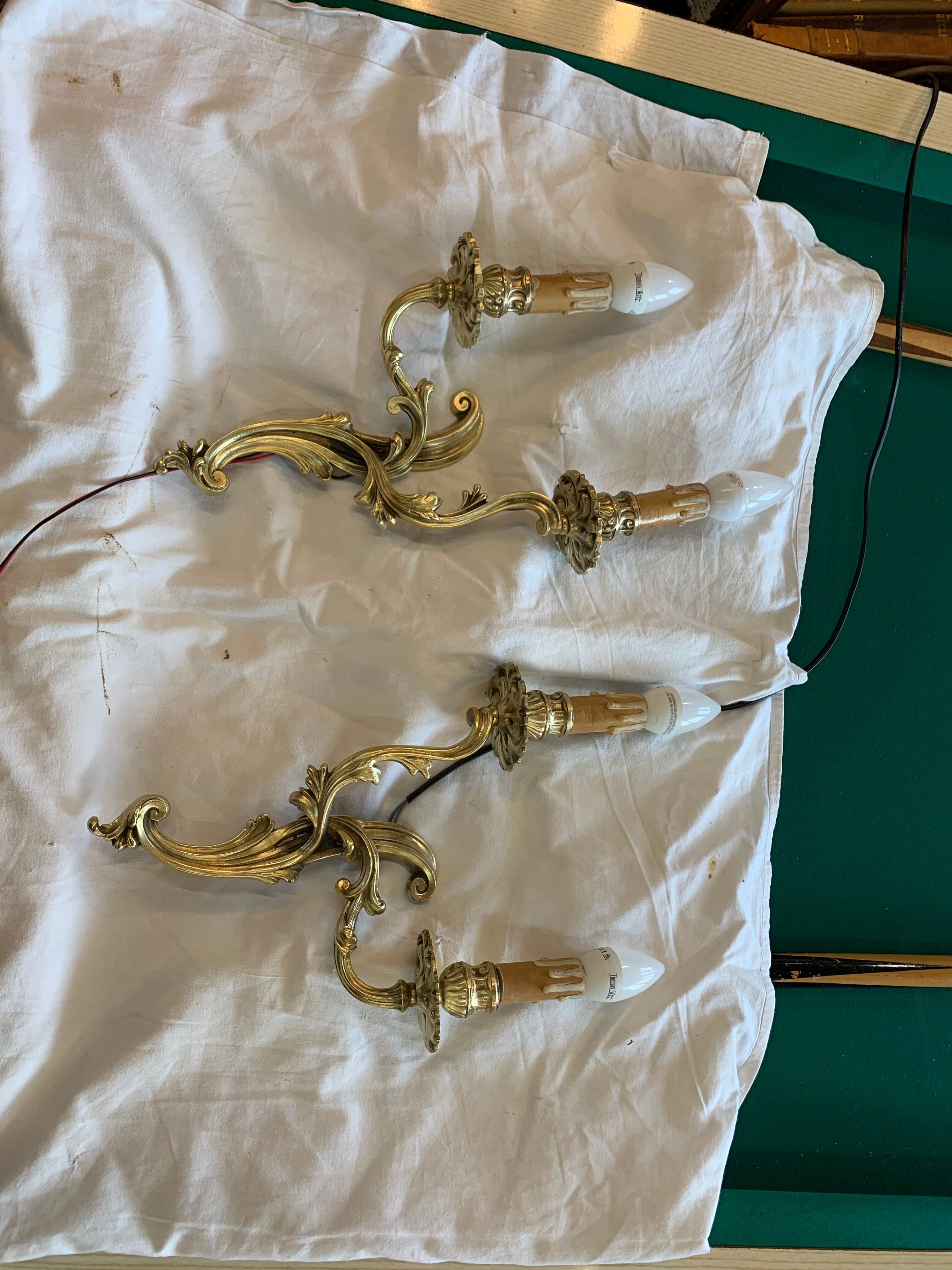 Pair of wall light in Bronze Louis XVI