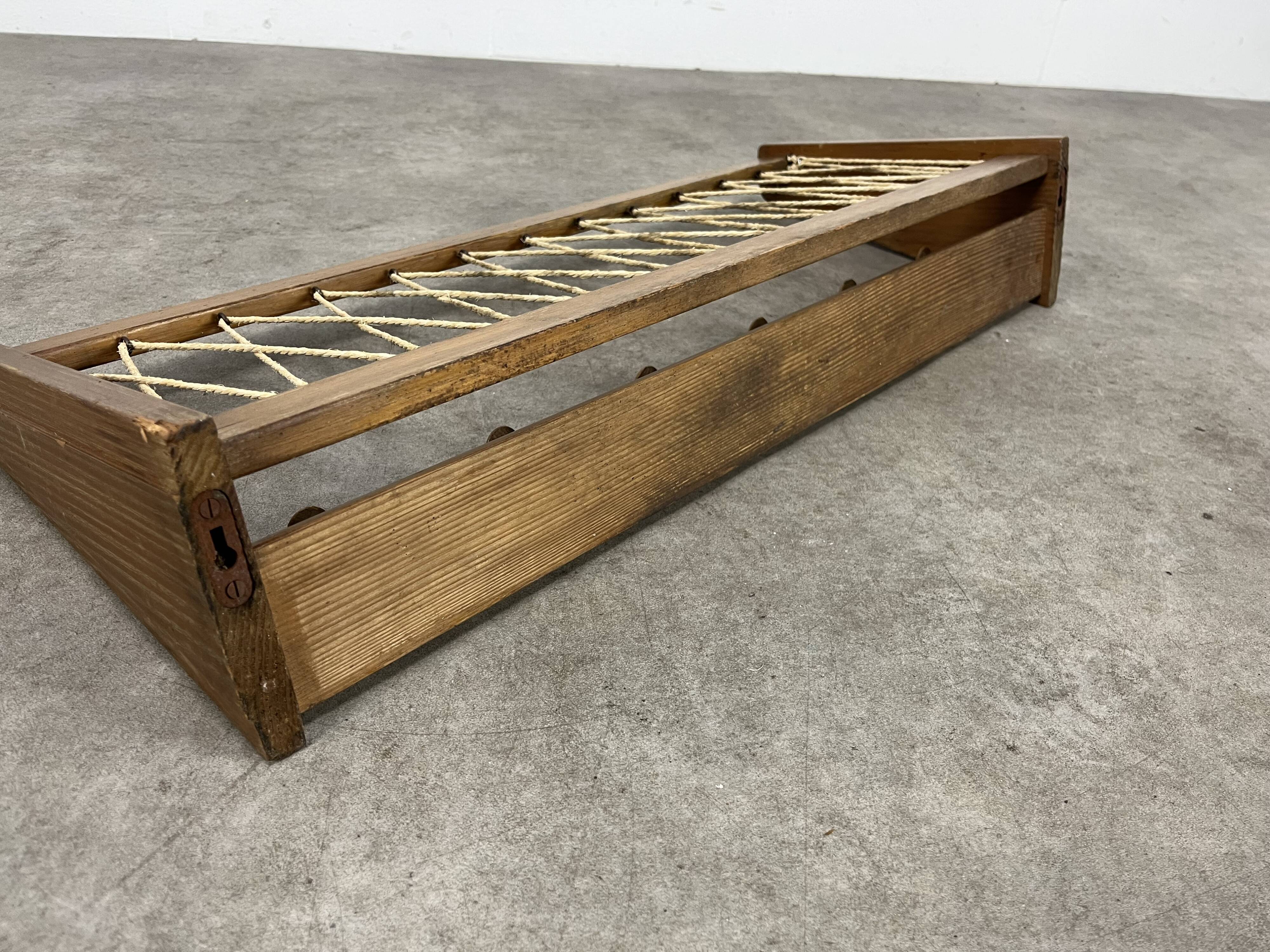 Vintage wooden wall coat rack with 6 chalet-style hooks