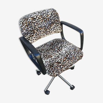 Vintage leopard fabric office chair