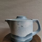 Teapot in porcelain virebent
