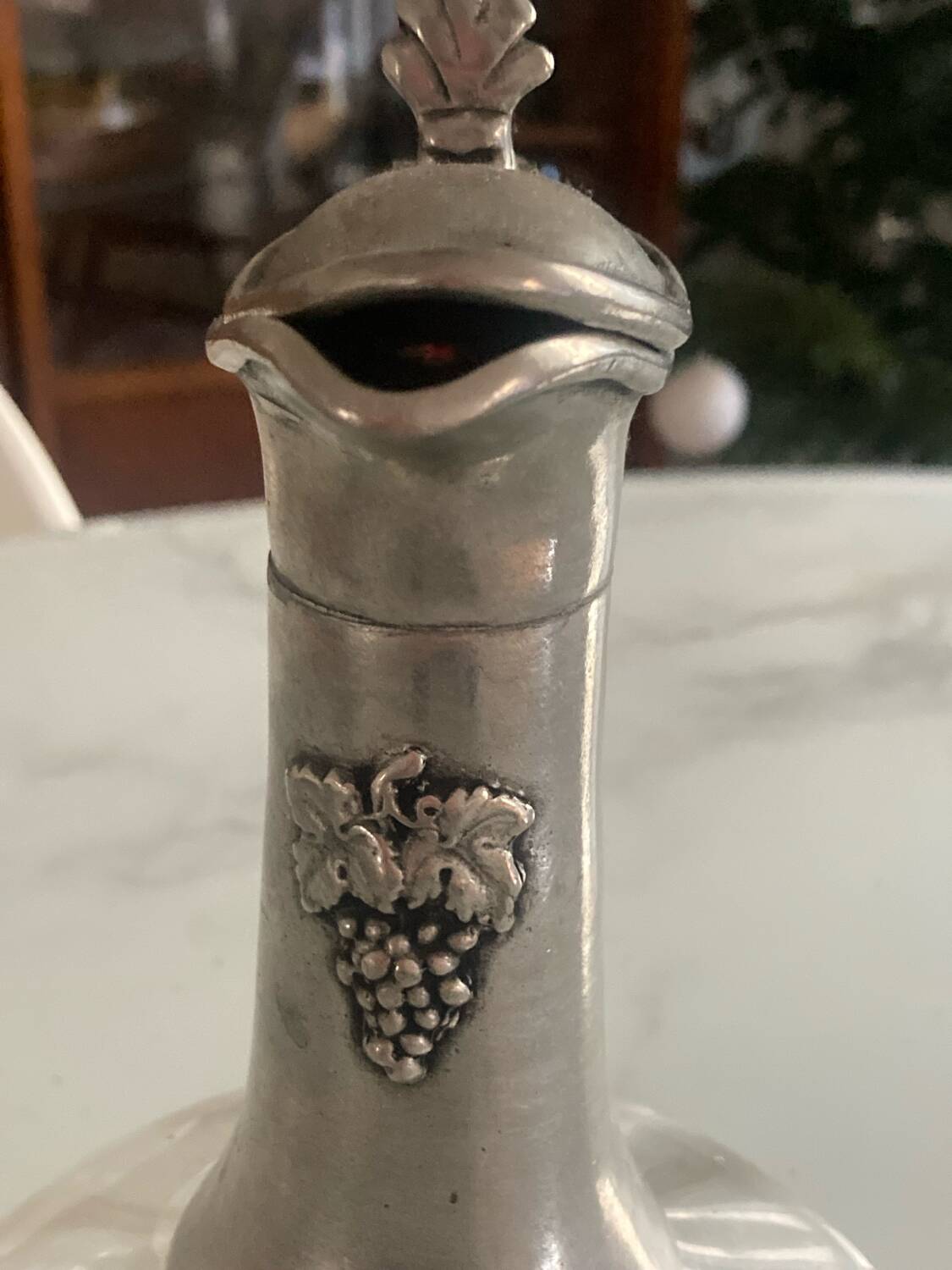 Wine carafe