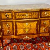 Commode Style Transition Louis XV marqueterie et bronze