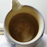 Fine earthenware pitcher with blue decoration, attributed to Saint-Uze, 19th century.