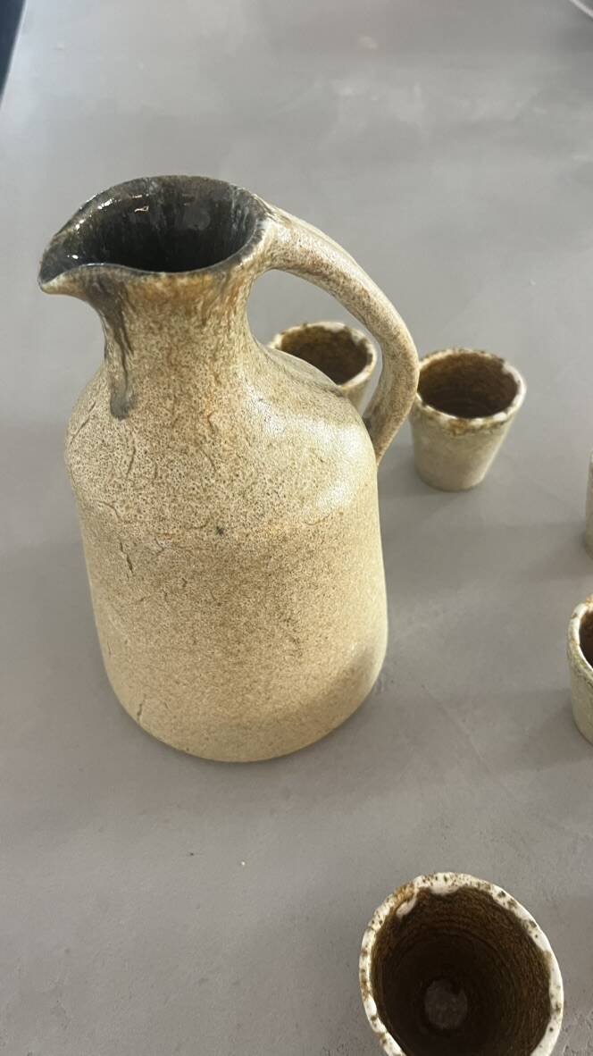 Accolay liqueur service