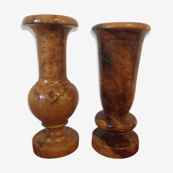 Pair of vases in walnut