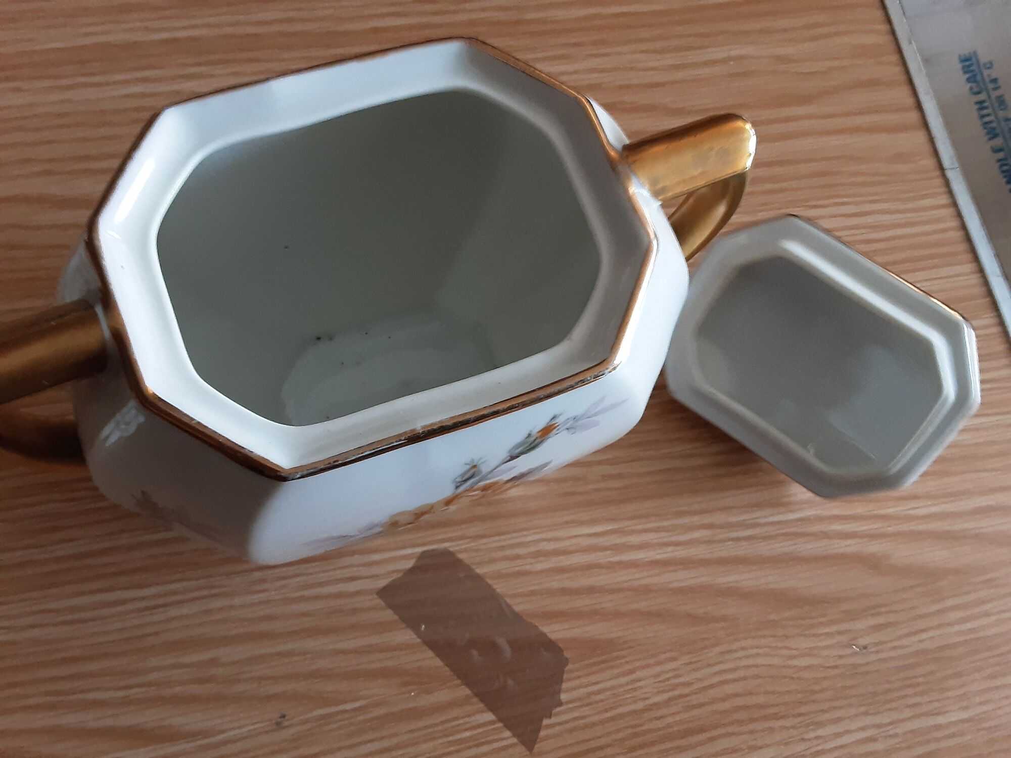 Sucrier porcelaine de Limoges motiffloral
