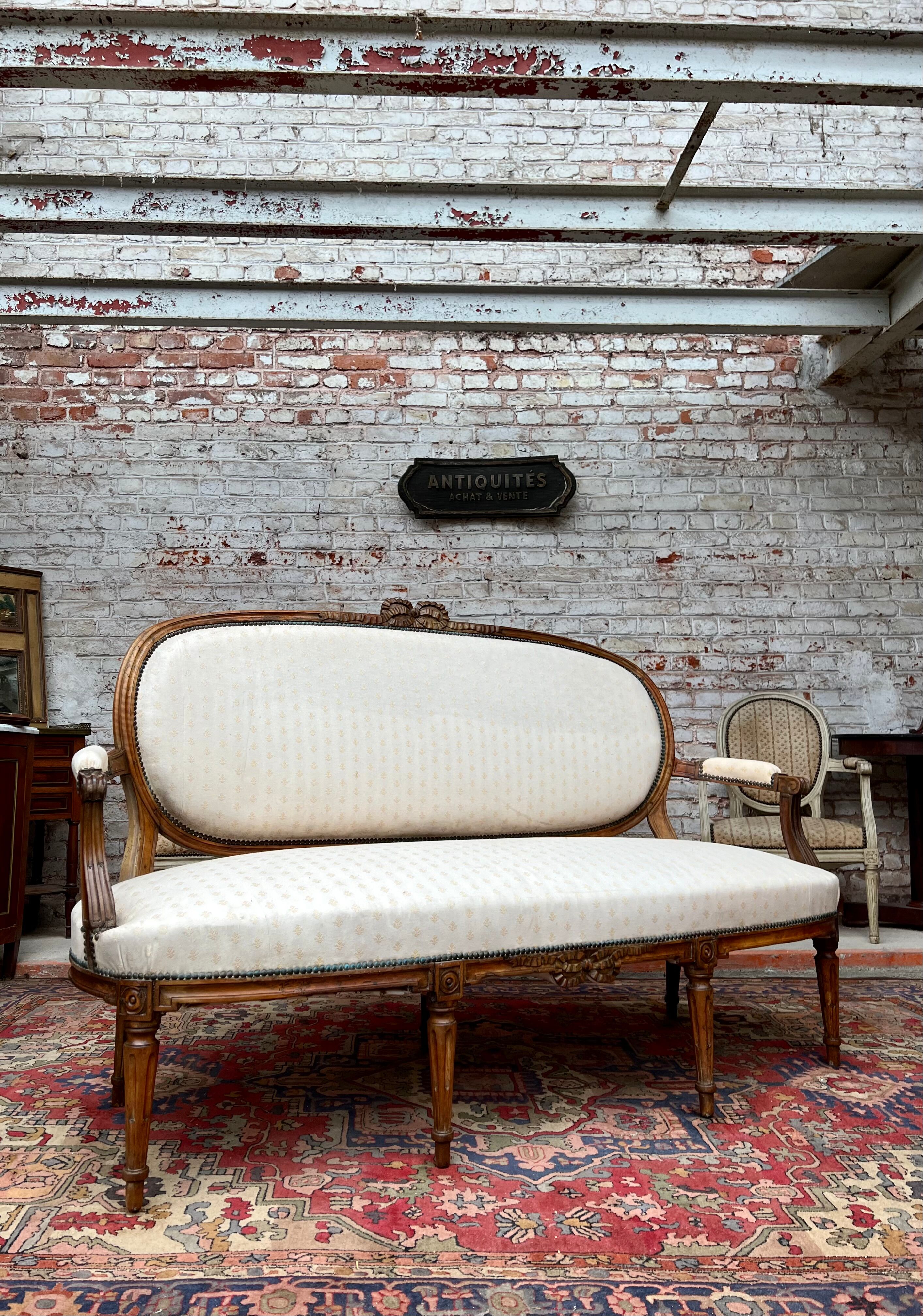 Natural wood sofa Louis XVI XVIIIth