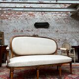 Canapé en bois naturel d’époque Louis XVI XVIIIème siècle