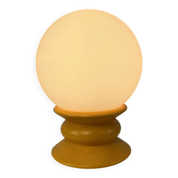 Lampe de table en verre jaune et blanc Temde leuchten type 1