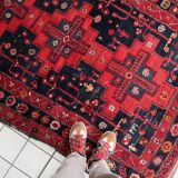 Handmade antique Persian Hamadan rug 142cm x 205cm, 1930s