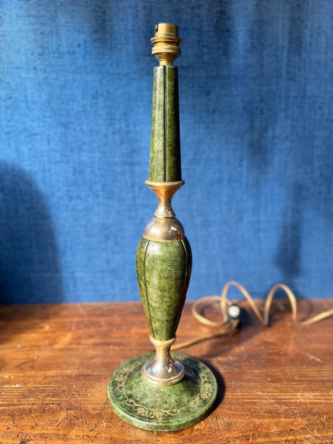 Pied de lampe vintage Le Tanneur cuir/laiton 1980’s