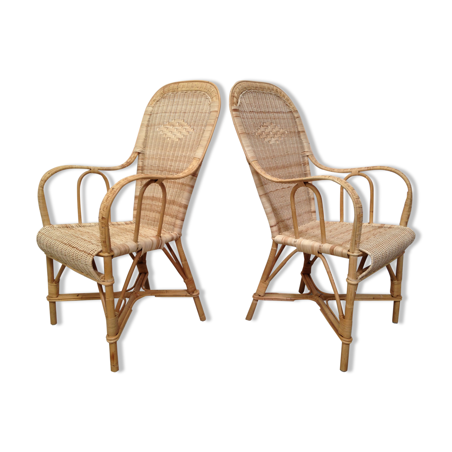 Paire de fauteuils en rotin