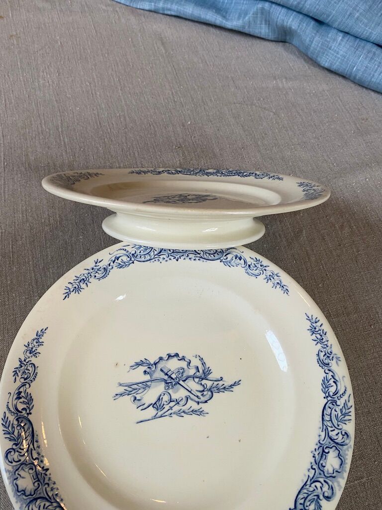 Ensemble 6 assiettes 22cm, 7 assiettes 23cm et compotière, Terre de fer