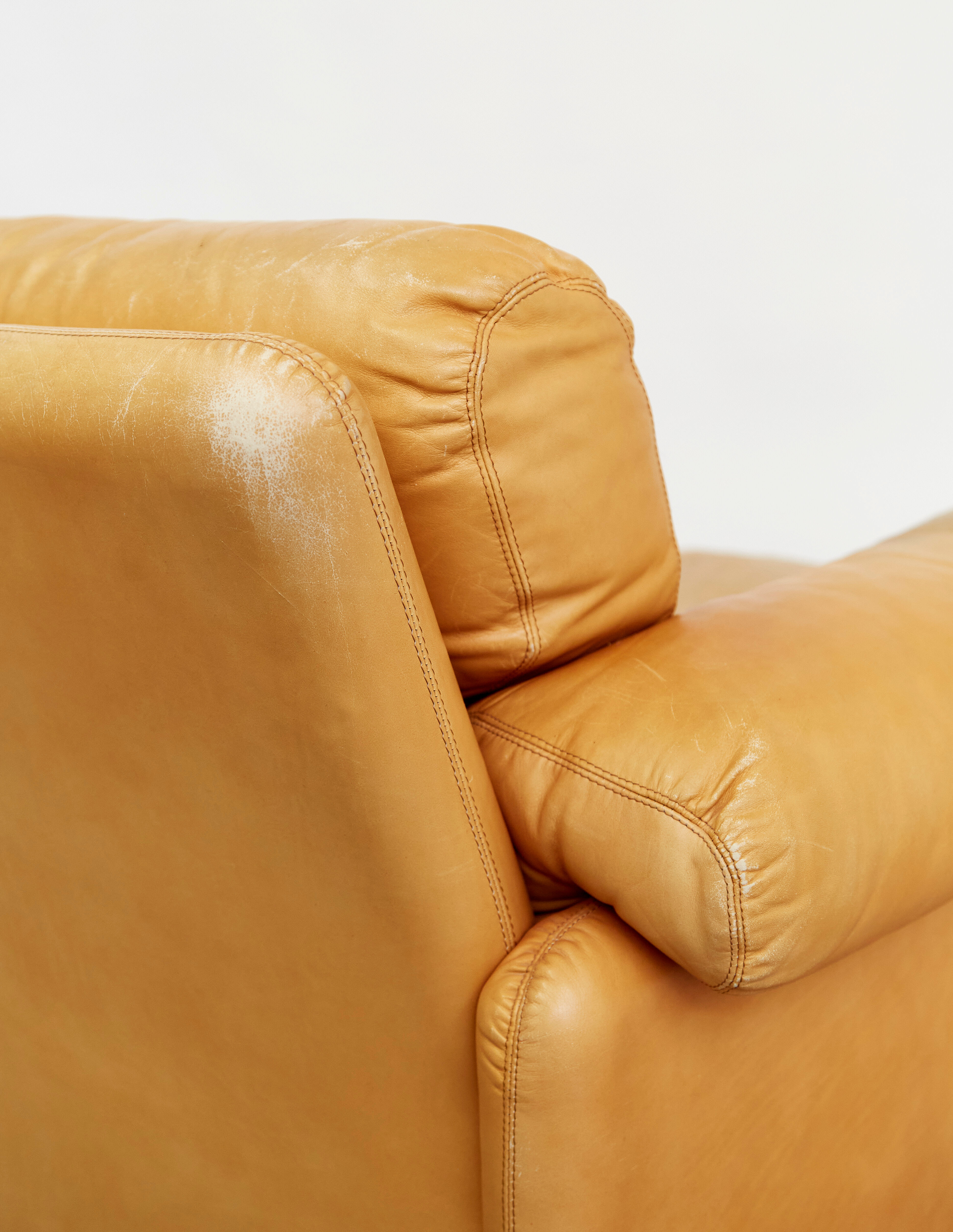 Couple Coronado Lounge Chair by Tobia & Afra Scarpa for B & B Italy