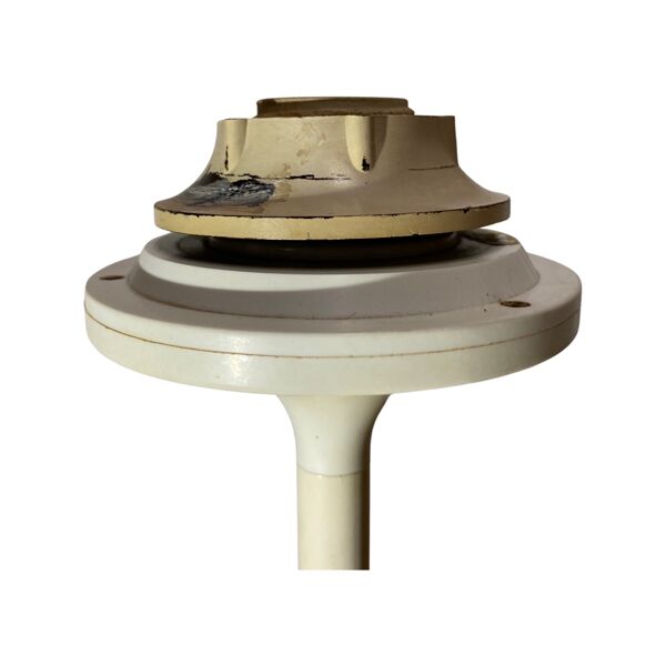 Lampadaire Gianfranco Frattini design Italie design italien de couleur blanche