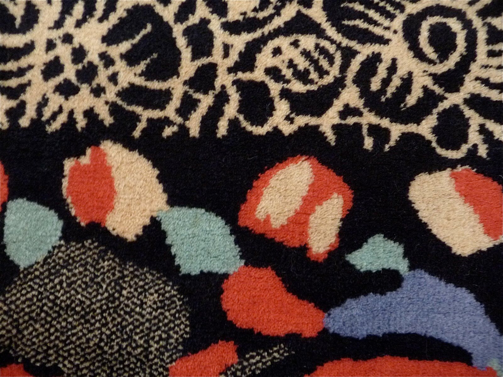 Postmodern Art rug by Pierre Balmain for Van Neder Rugs, France 1980s