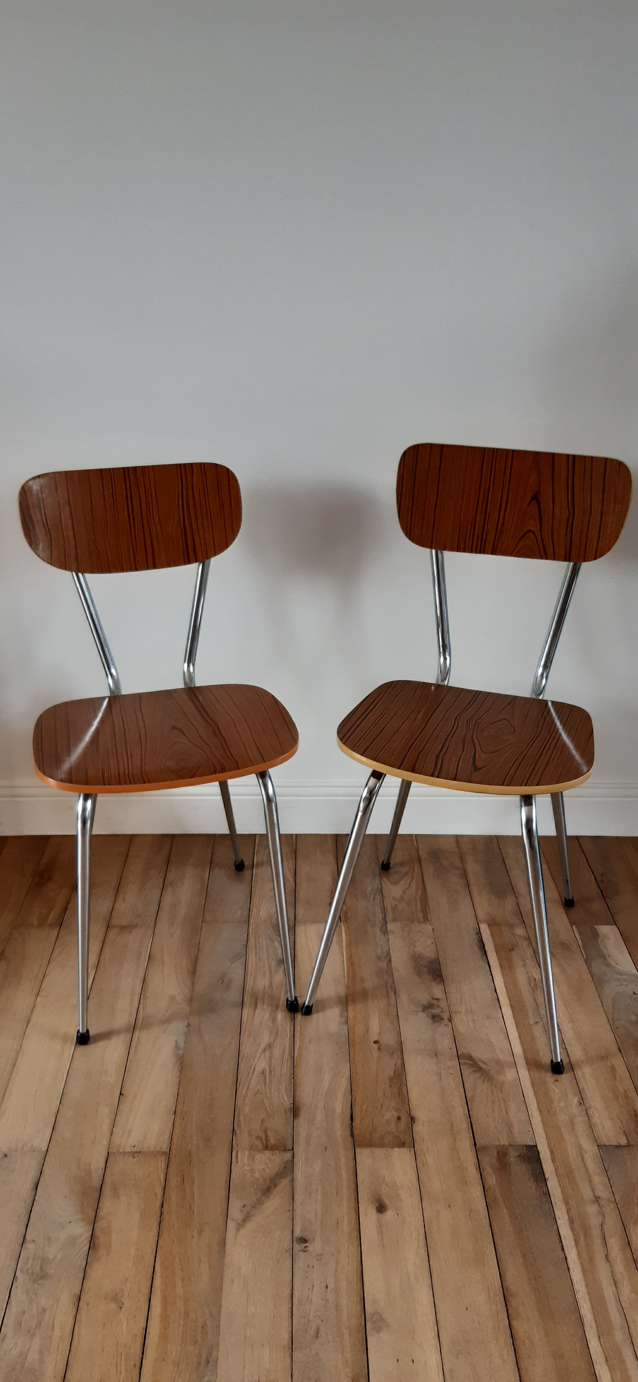 Duo de chaises en formica années 70