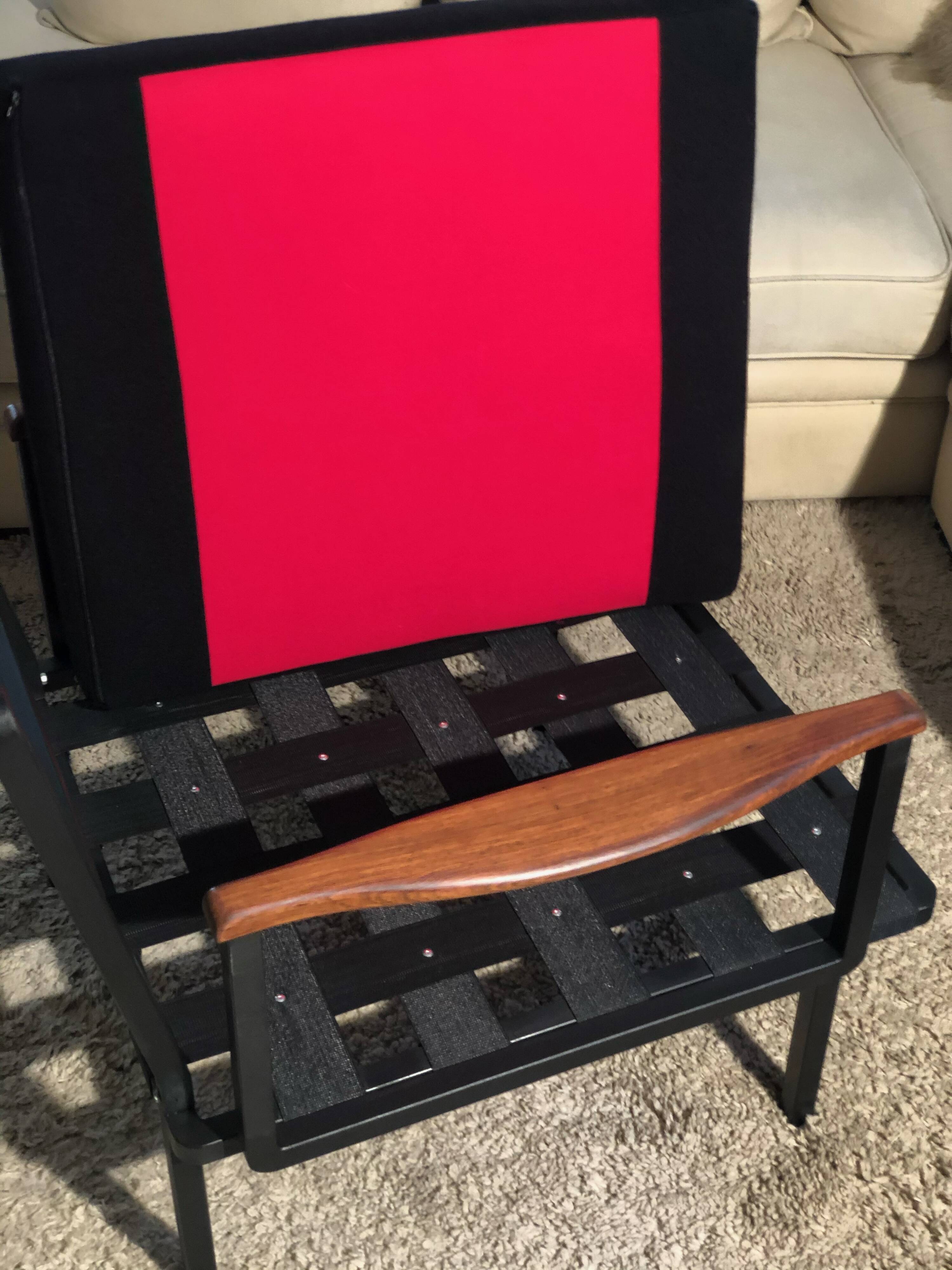 P24 armchair by Osvaldo Borsani for Tecno 1961