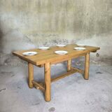 Table vintage en bois massif