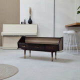 Buffet bas du milieu du siècle