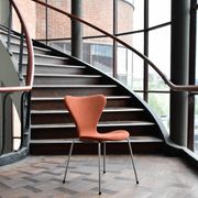4 chaises Fritz Hansen Butterfly rembourrées