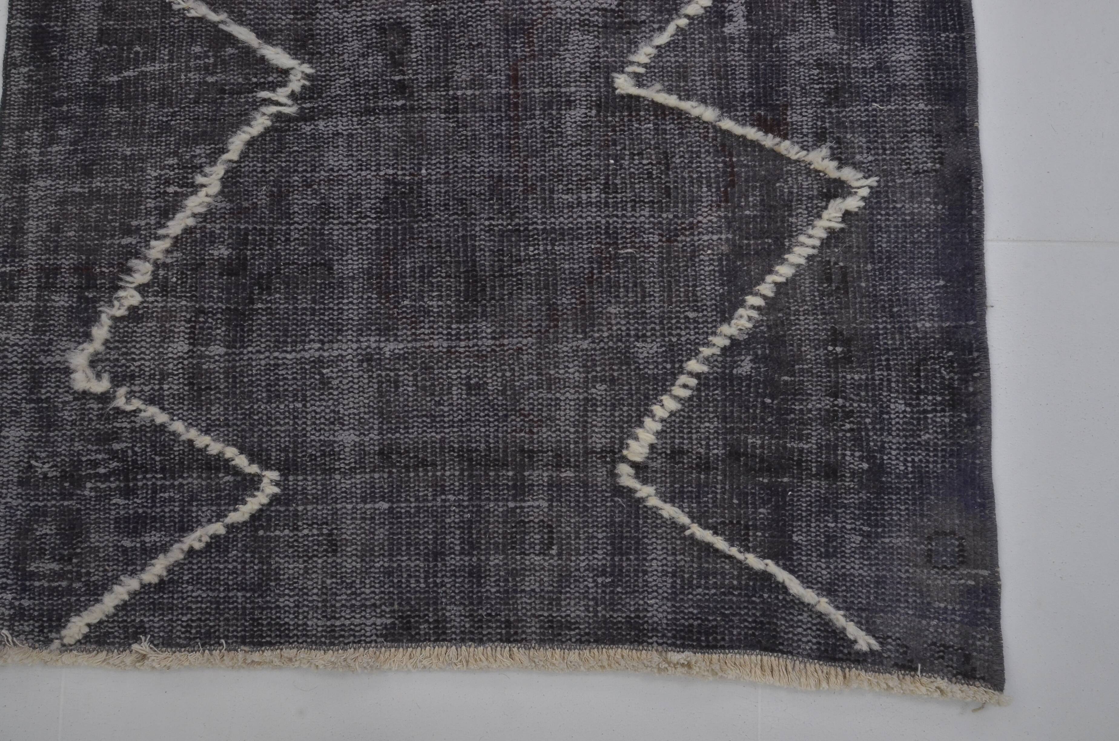 Antique Decorative Pompom Rug sku 3826