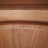 Art deco showcase counter in elm